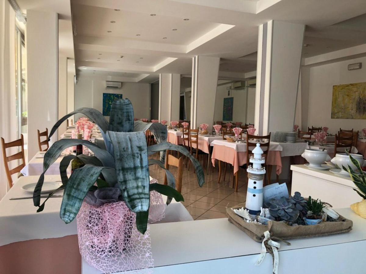 Hotel Alda Cervia Zewnętrze zdjęcie